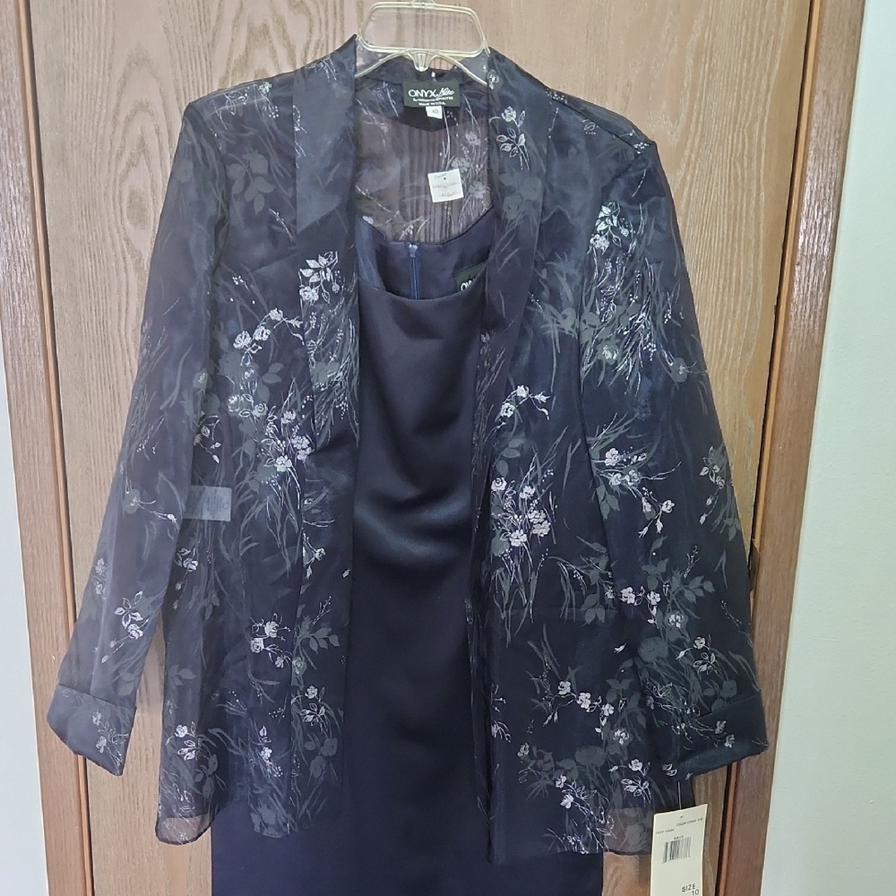 Onyx Nite Women's Black Floral Jacket